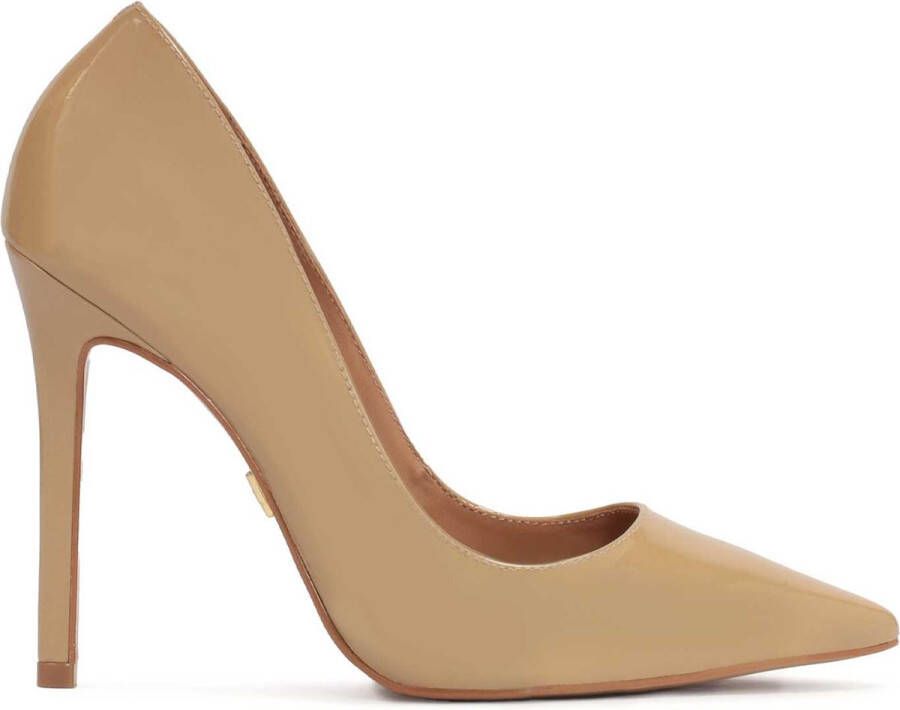 Kazar Escarpins beige laqué pour femmes montés sur un talon fin