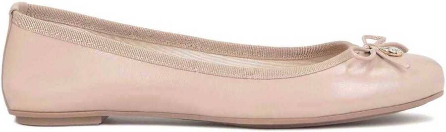 Kazar Nude leren ballerina's met strik en metalen label Beige Dames