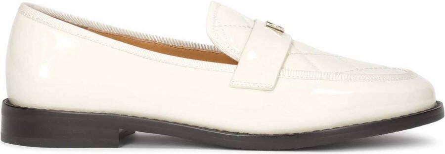 Kazar Gestikte lakleren loafers Beige Dames