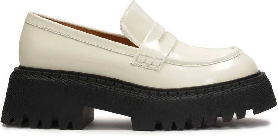 Kazar Studio Comfortabele schoenen op een tractierzool White Dames