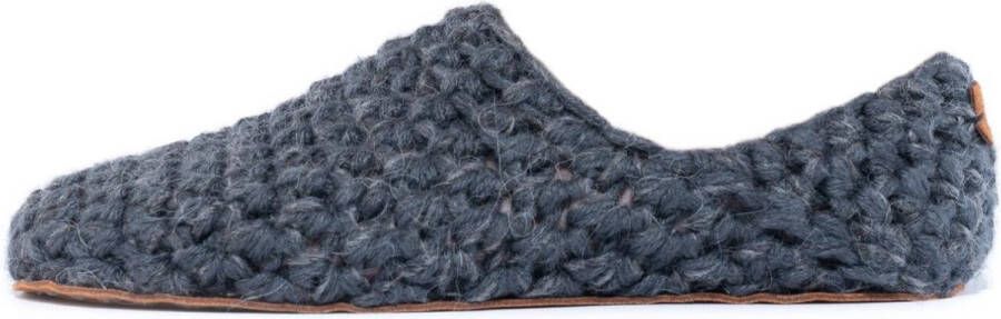 Kingdom of Wow Sloffen Laag Unisex Wol Charcoal Grijs Handgemaakt