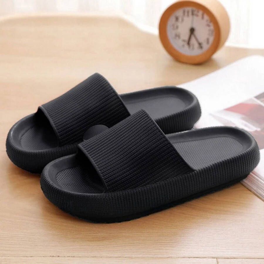 Klikkopers Cloud Slides Badslippers Slippers Sloffen Verdikte Lichtgewicht Super Zacht aan je Voeten Anti-Slip Zwart