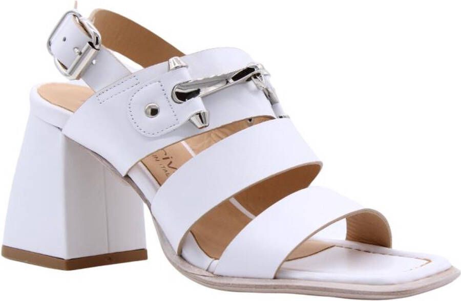 Laura Bellariva Platte Sandalen met Hoge Zool White Dames