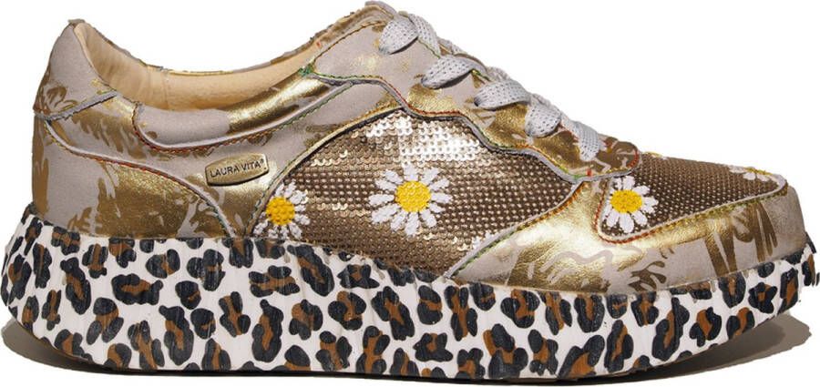 Laura Vita goudkleurige sneakers