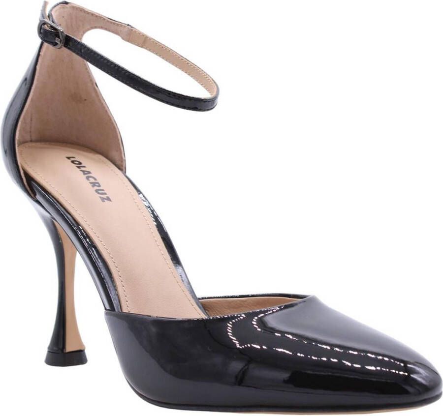 Lola Cruz Pump Black