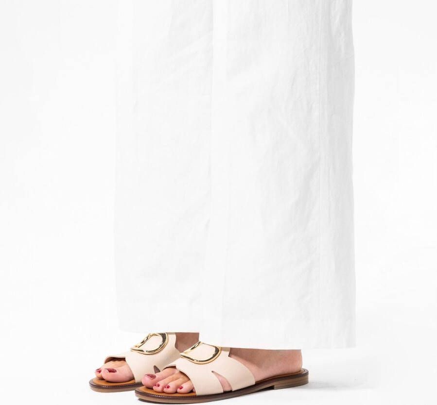 Manfield Dames Witte leren slippers met chain