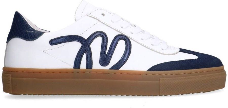 Manfield Dames Witte leren sneakers met suède details