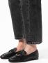 Manfield Dames Zwarte leren loafers met goudkleurig detail - Thumbnail 2