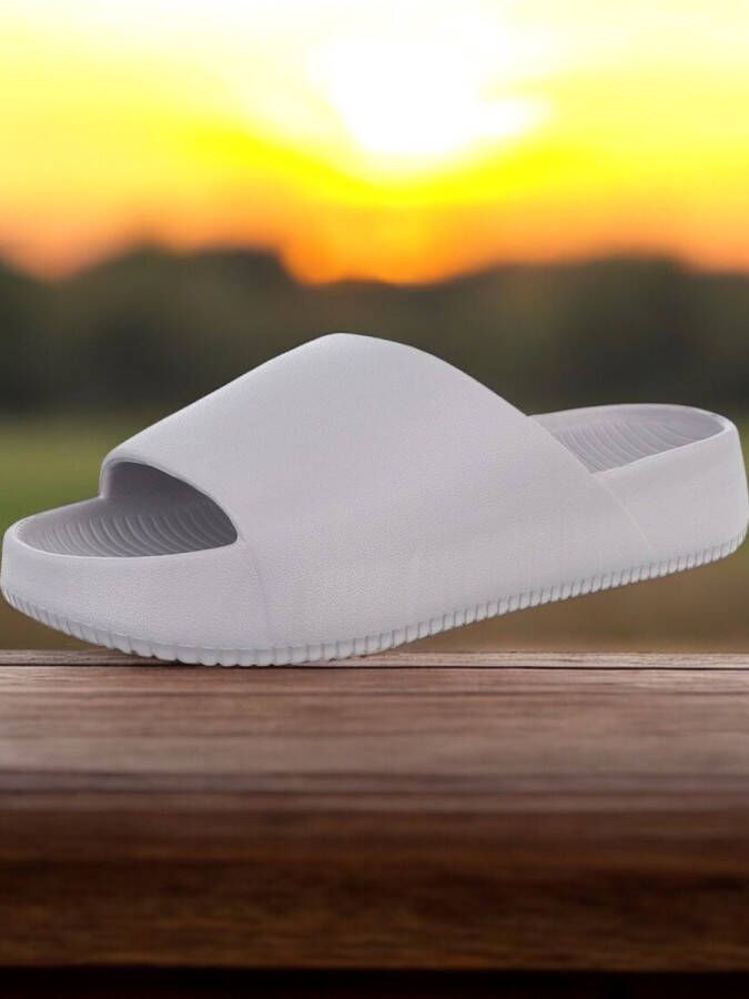 Merkloos Unisex slippers effen grijs 42 (advies bestel 1 maat groter)