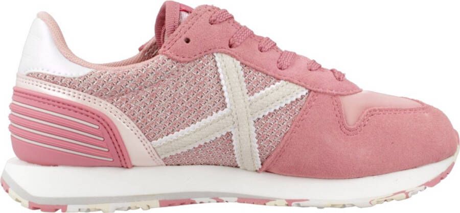 Munich Stijlvolle Sneakers voor Actieve Levensstijl Pink Dames