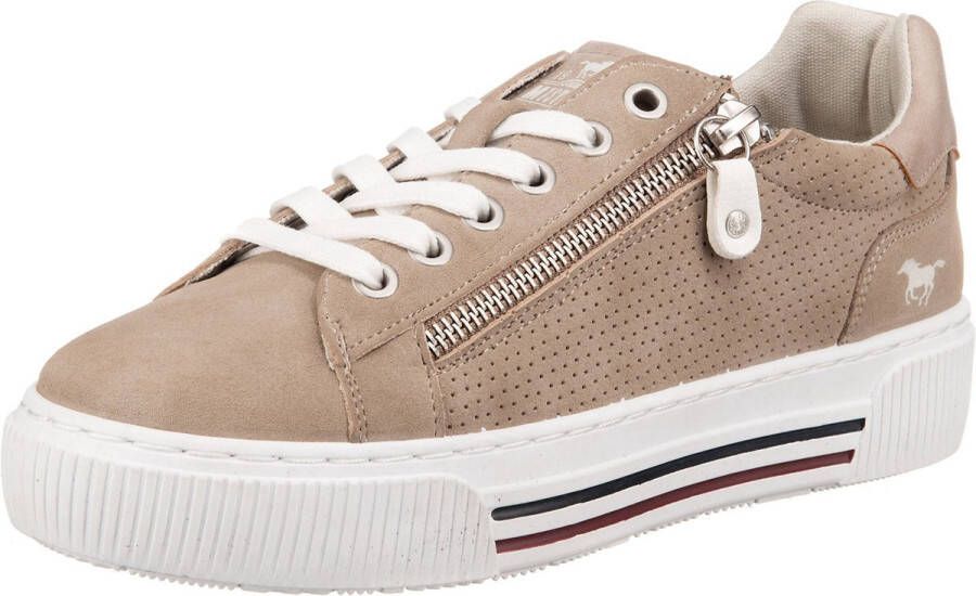 Mustang Dames veterschoenen Laag beige