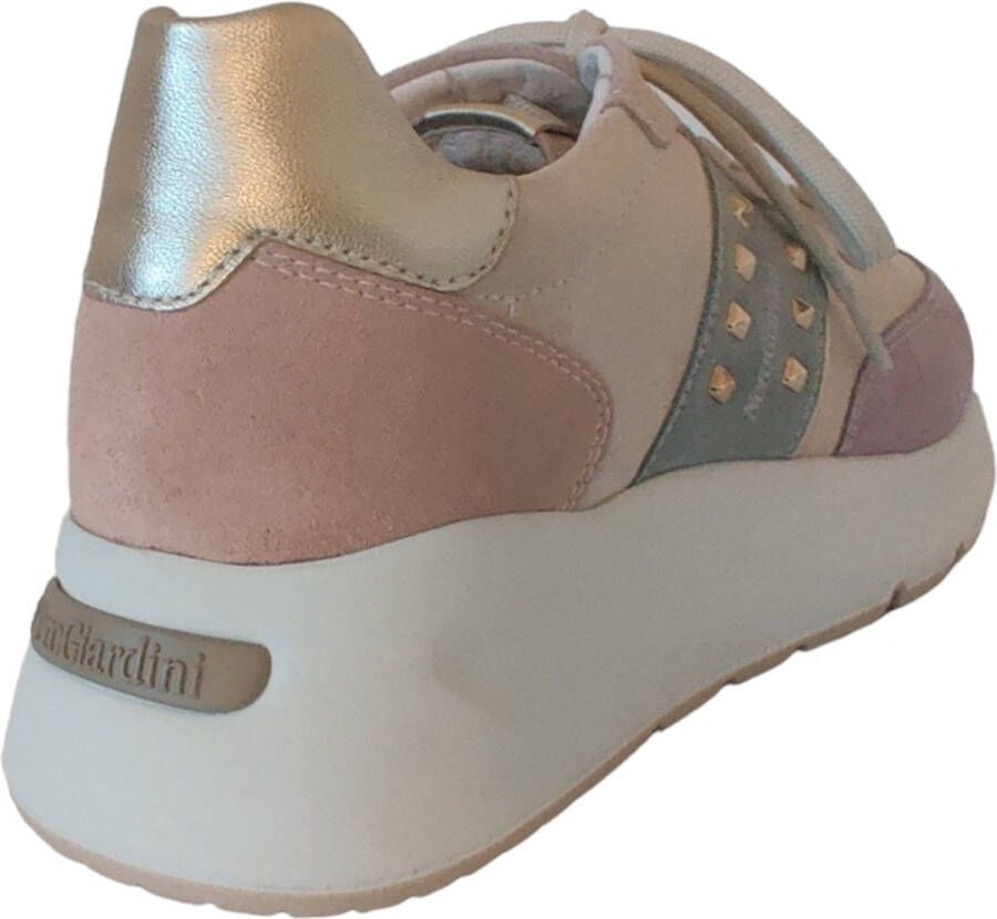 Nerogiardini Lila Sneakers Stijlvol en Comfortabel Multicolor Dames