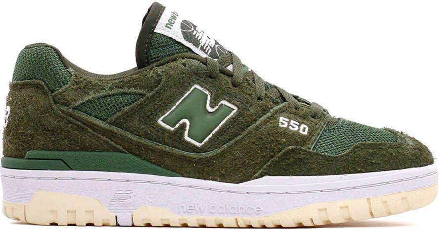 New Balance 550 Olijfgroen Suede Sneakers Unisex