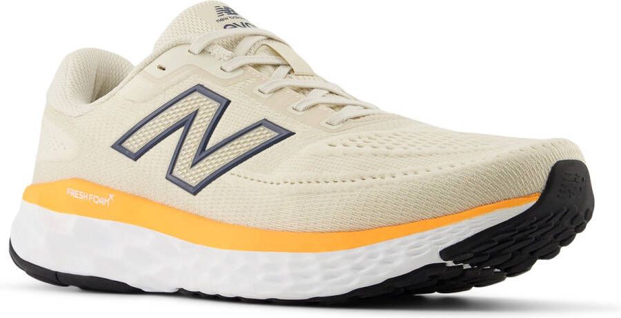 New Balance Fresh Foam X Evoz V4 Hardloopschoenen beige