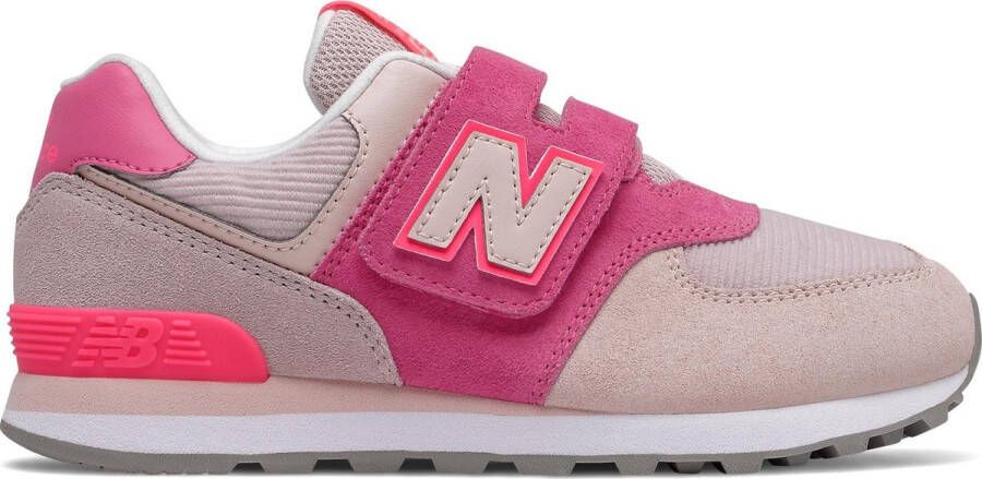 New Balance 574 sneaker met suède details