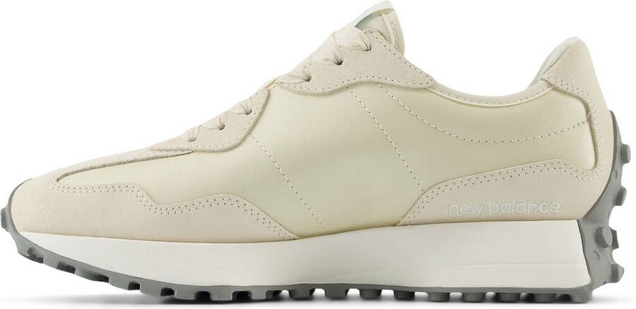 New Balance Stijlvolle Sneakers voor Mannen en Vrouwen White Dames