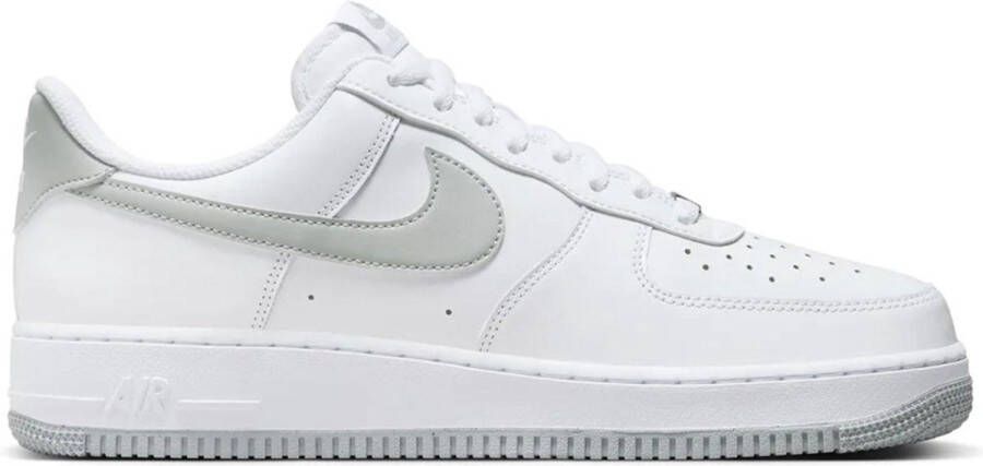 Nike Air Force 1 '07 Light Smoke Grey FJ4146-100 Grijs Schoenen