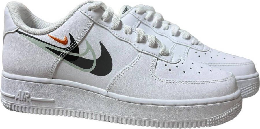 Nike Air Force 1 07' Sneakers