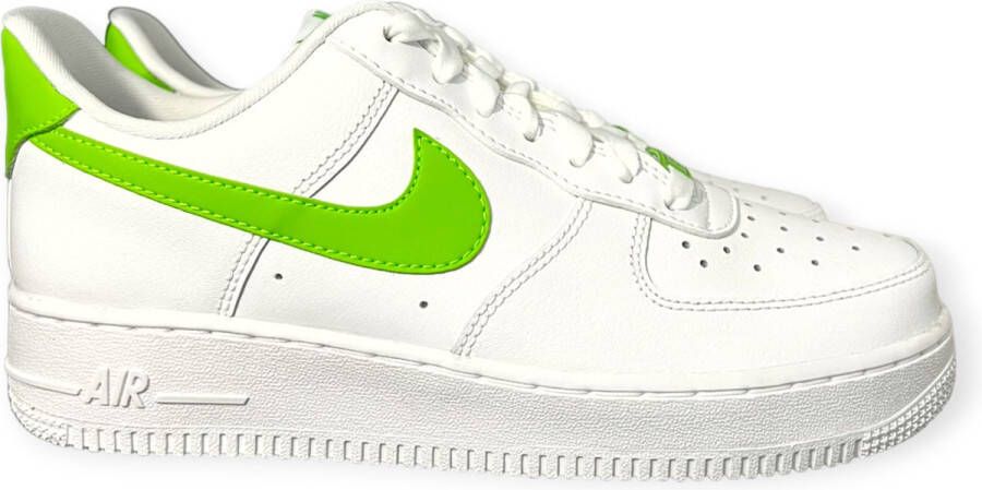 Nike Air Force 1 Low 07 (W) Sneakers Schoenen Wit-Groen DD8959