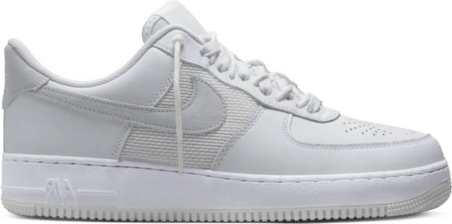 Nike Air Force 1 Low SP Sneakers Beige Wit
