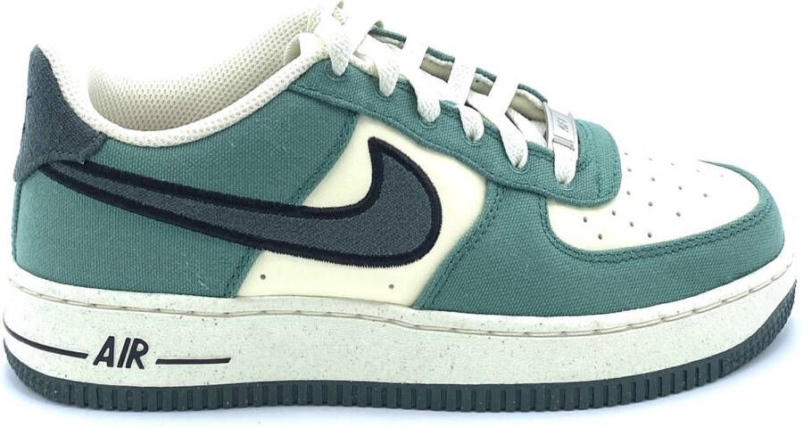 Nike Air Force 1 LV8- Sneakers