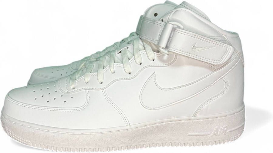 Nike Air Force 1 Mid Fresh Triple White DZ2525