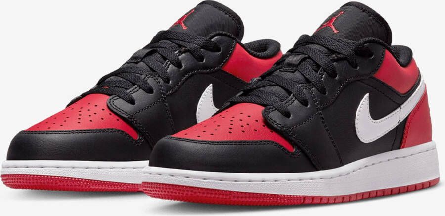 Jordan Air 1 Low (gs) Basketball Schoenen black gym red white maat: 36 beschikbare maaten:36