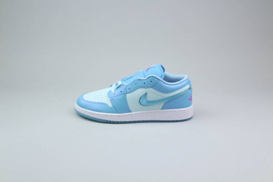 Nike Air Jordan 1 Low SE 'Aquarius Blue' (GS)