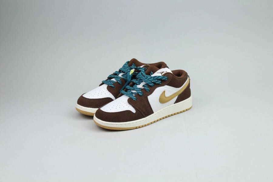 Nike Air Jordan 1 Low SE GS Cacao Wow