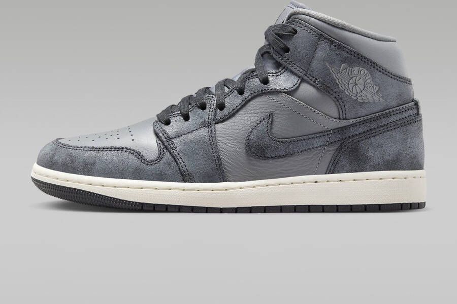 Nike Air Jordan 1 Mid SE Distressed Smoke Grey Sneakers Unisex Grijs Donkergrijs