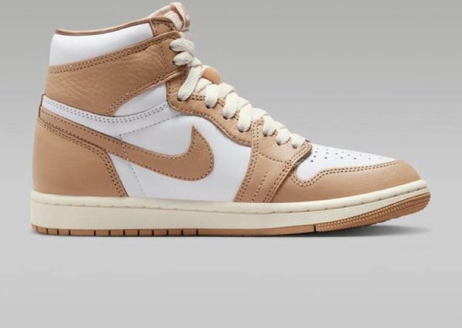 Nike Air Jordan 1 Retro High OG Sneakers Unisex Praline Sail Wit