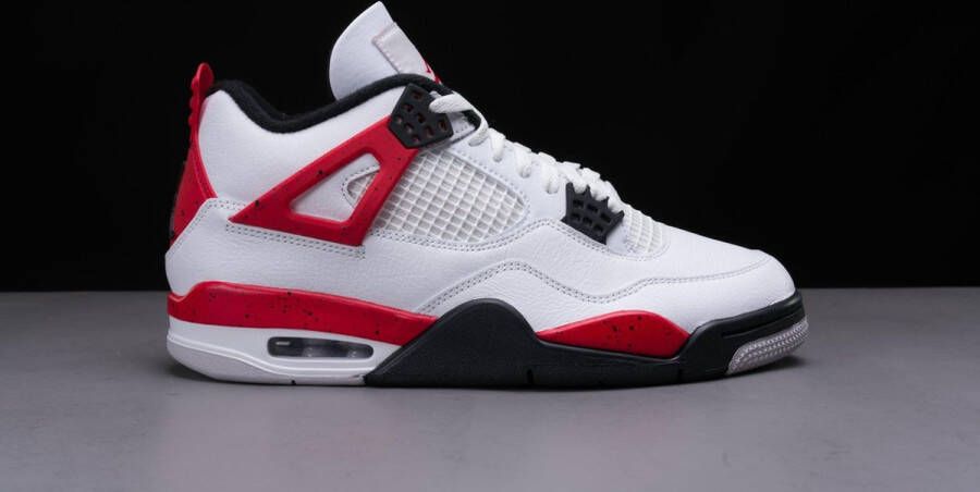 Nike Air Jordan 4 Retro 'Red Cement' DH6927-161 ROOD Schoenen