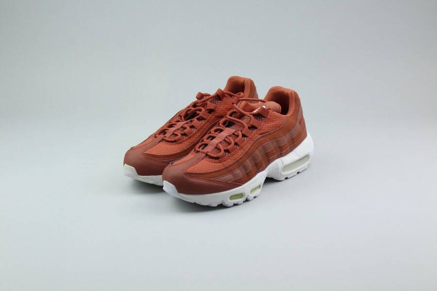 Nike Air Max 95 Premium SE 'Dusty Peach'