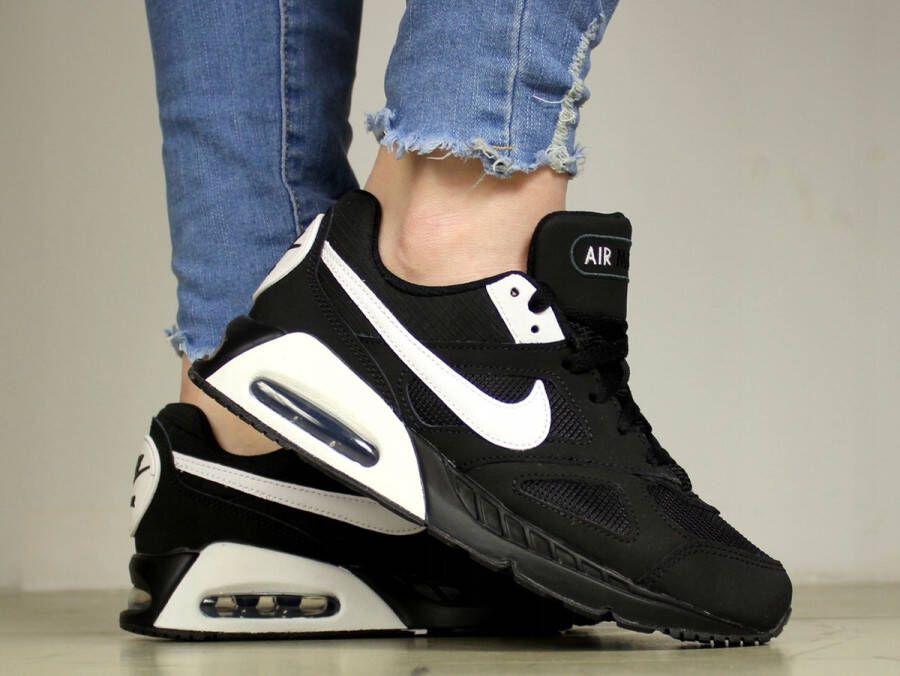 Nike Air Max Ivo (GS) Trainers Black White