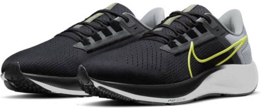 Nike Air Zoom Pegasus 38 Hardloopschoen voor heren (straat) Grijs