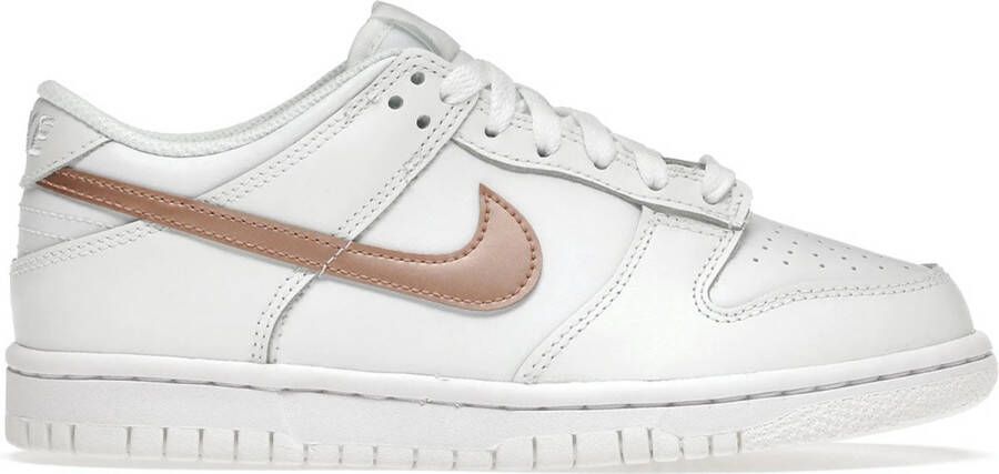 Nike Dunk Low (GS) White Pink Bronze Swoosh DH9765-100 roze sneakers