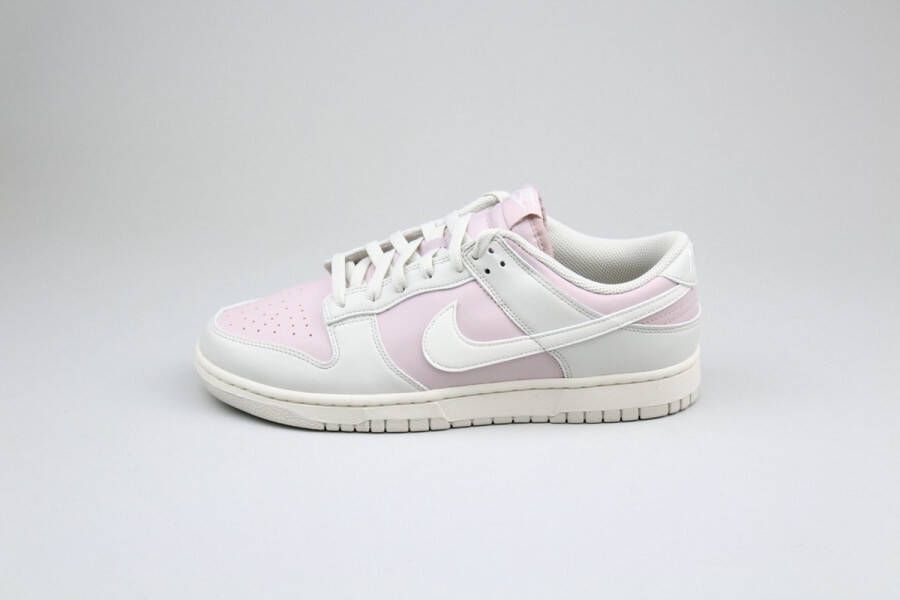 Nike damesschoenen Dunk Low Light Bone Platinum Violet Sail- Dames Light Bone Platinum Violet Sail