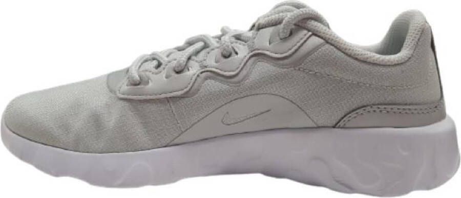 Nike Explore Strada Sneakers Vrouwen Grijs