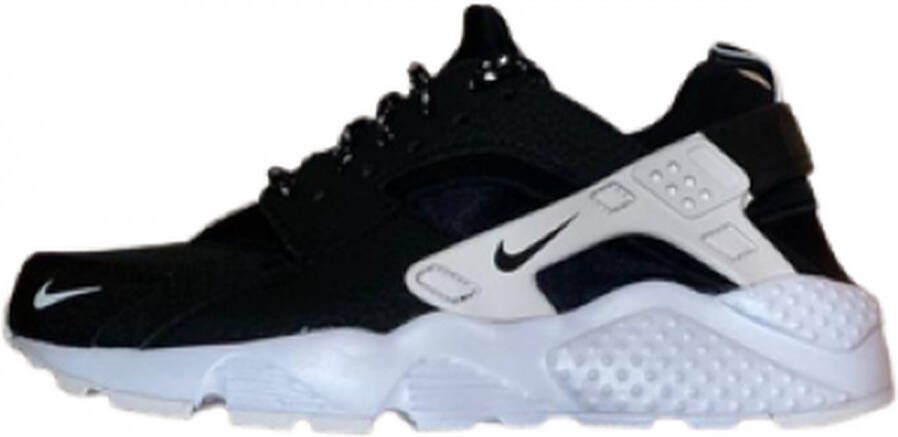 Nike Air Huarache SE Junior Black White Black White Kind