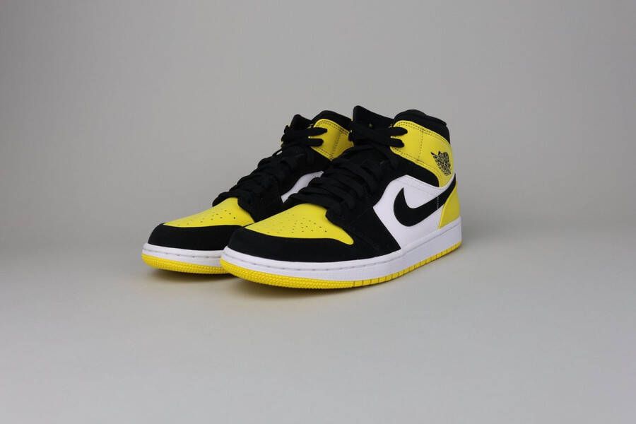 Nike Jordan 1 Mid Yellow Toe Black