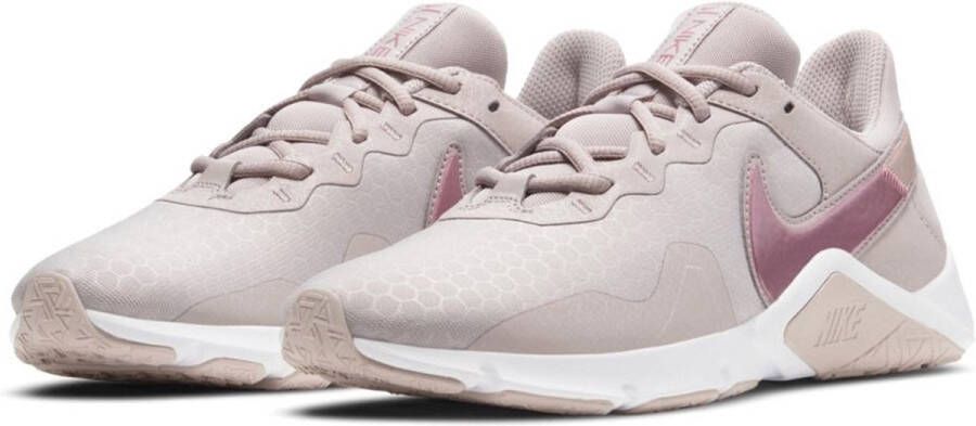 Nike Legend Essential 2 Sportschoenen Vrouwen