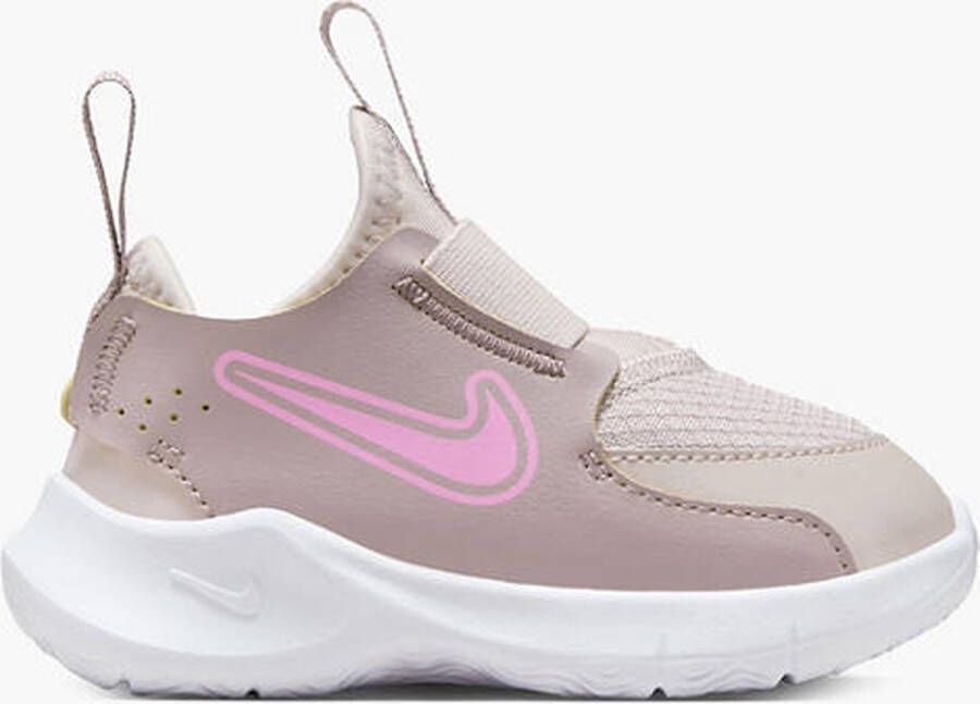 Nike Lila Flex Runner