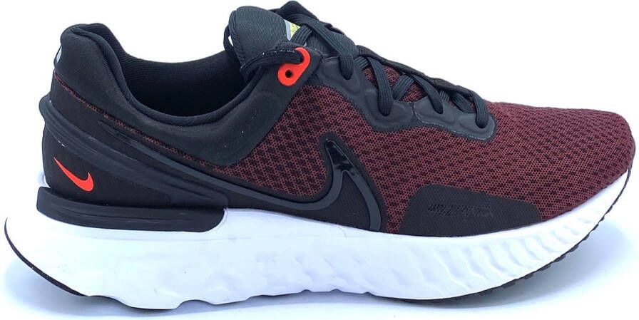 Nike React Miler 3 Hardloopschoenen voor heren(straat) Zwart