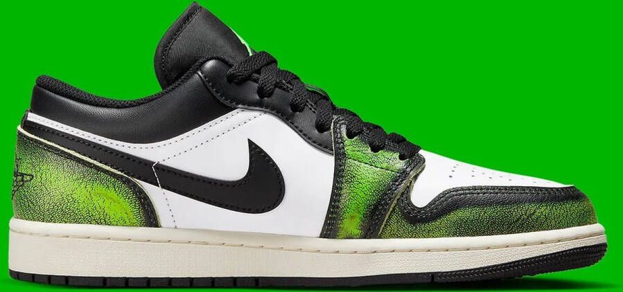 Jordan Air 1 Low Se(Gs ) Black Electric Green White Sail Schoenmaat 36+ Shoes grade school DO8244 003