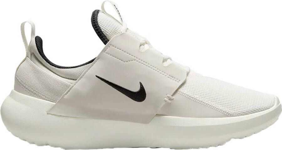 Nike Stijlvolle Casual Sneakers voor Mannen White Heren