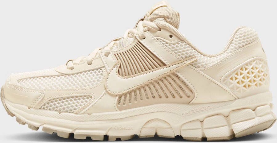 Nike WMNS Zoom Vomero 5 Lifestyle in beige formaten: 40.5