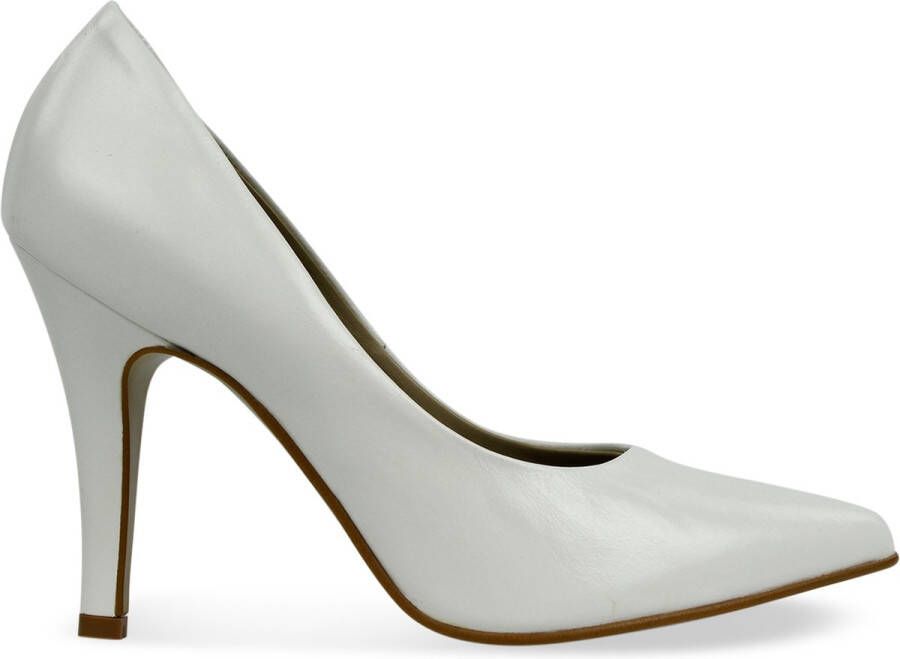 Noë Shoes Nicole Pump Ivory