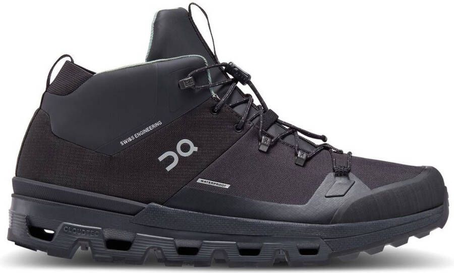 ON Cloudtrax Waterproof Black Schoenen Wandelschoenen Halfhoge schoenen