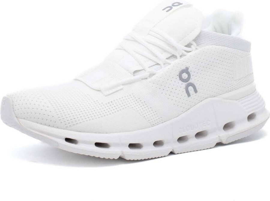 ON Loopschoenen Op Cloudnova Sportwear Vrouwen