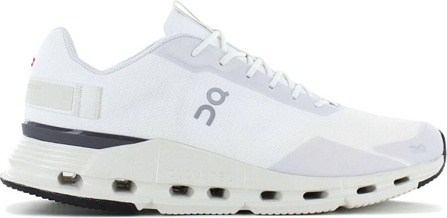 ON Running Witte Sneakers met NorHeren Pasvorm en Gerecyclede Materialen White Heren